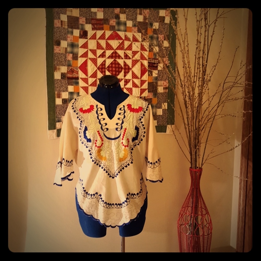 Beautiful Costa Rica Blouse
